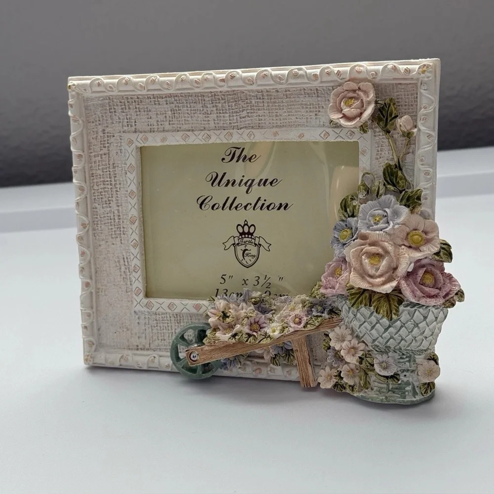 Giovanni Turtle King Unique Collection Flower Garden Wagon Pink Picture Frame